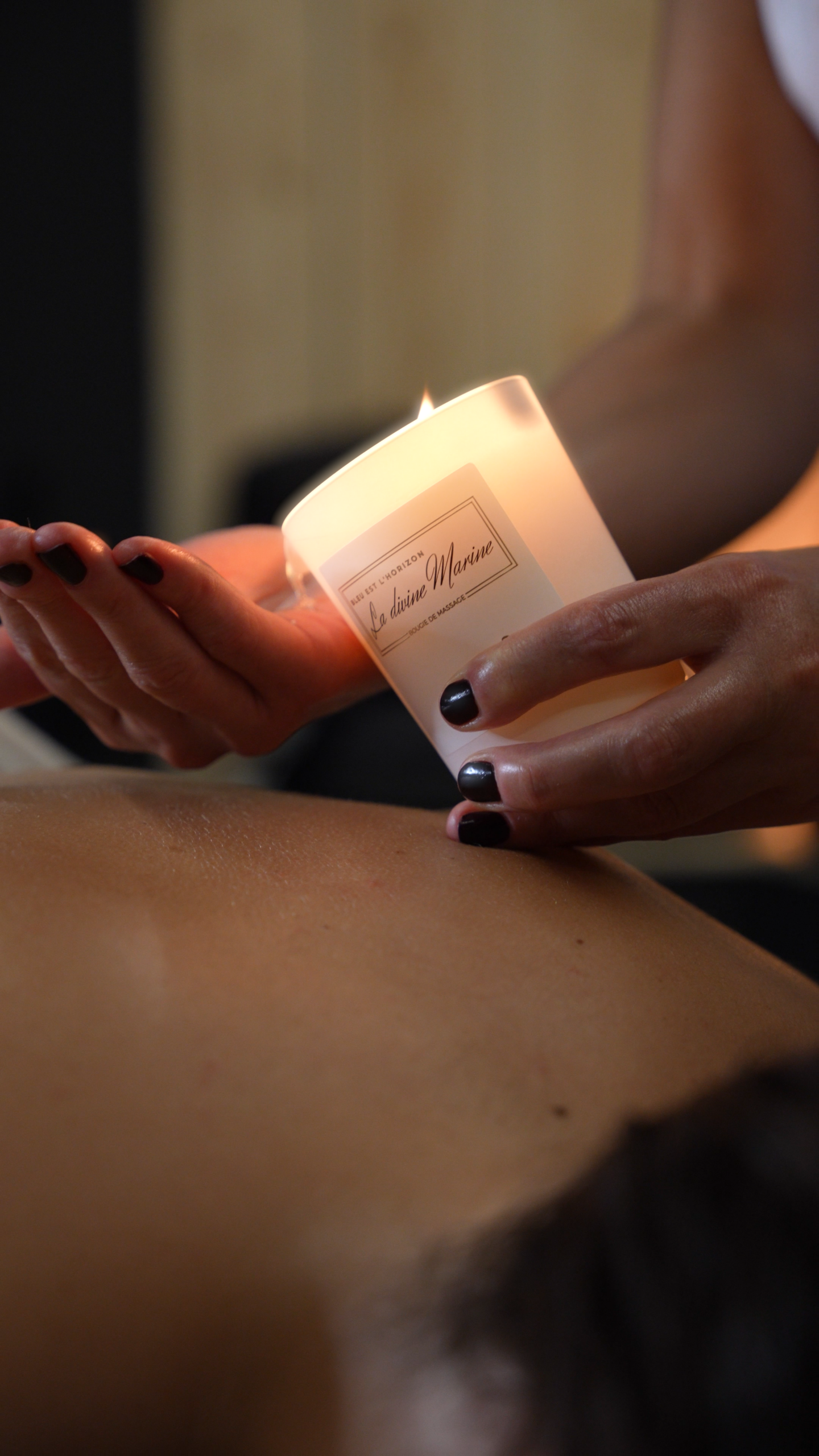 Soin signature au massage à la bougie La Divine Marine
